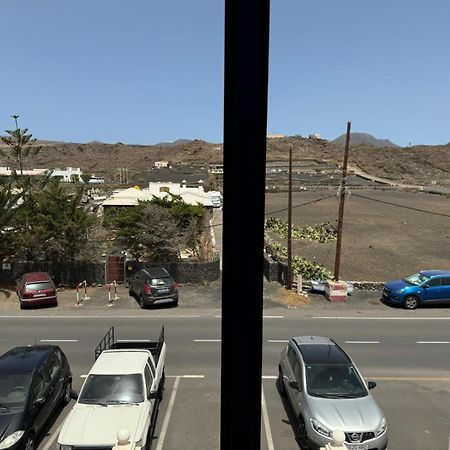 Casa Cueva De Los Verdes Punta Mujeres Екстериор снимка